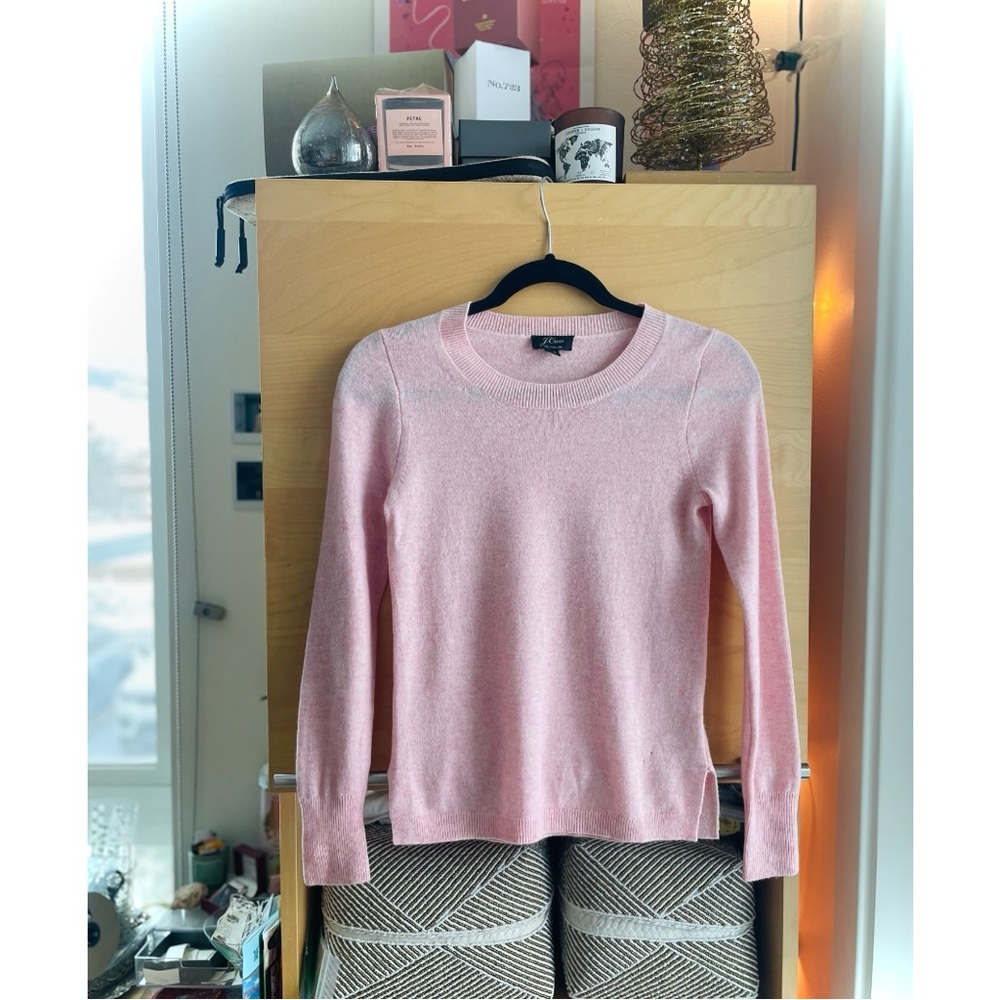 J. CREW | XXS | 100% Cashmere Dusty Rose Light Knit Crewneck Longsleeve Sweater - Picture 8 of 17